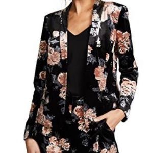Floral Print Velvet Blazer